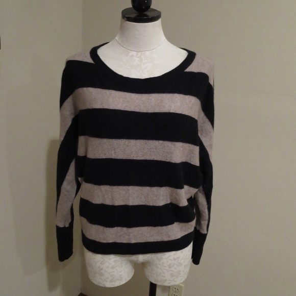 BCBG MaxAzria Camille striped dolman sweater wool - Picture 3 of 5